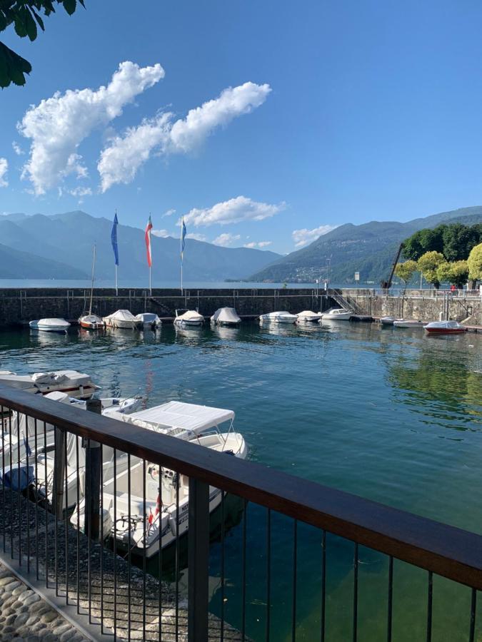 Palazzo Clerici Lejlighed Luino Eksteriør billede