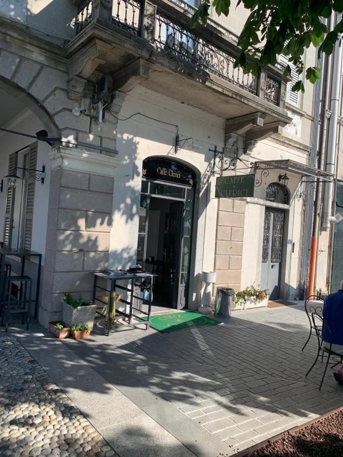 Palazzo Clerici Lejlighed Luino Eksteriør billede