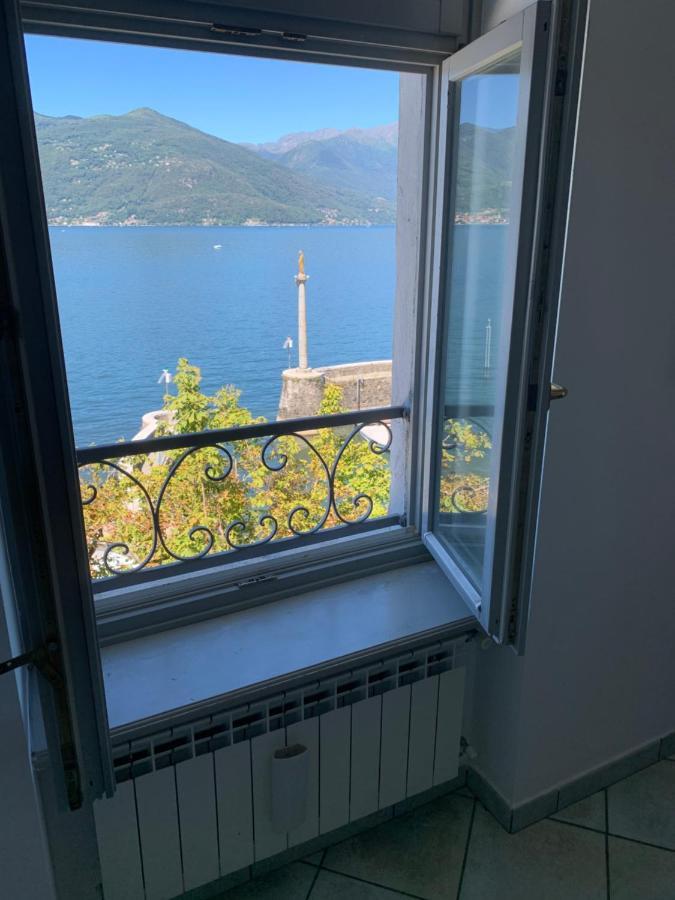 Palazzo Clerici Lejlighed Luino Eksteriør billede