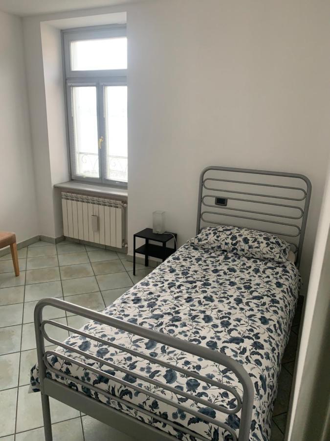 Palazzo Clerici Lejlighed Luino Eksteriør billede