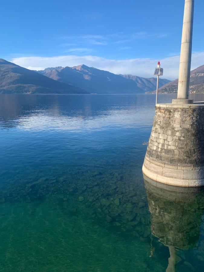 Palazzo Clerici Lejlighed Luino Eksteriør billede
